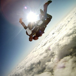 Saut en parachute dans le Nord